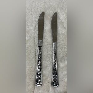 2 Interpur Stainless Flatware Korea FLORENZ Fleur 8 Pedal Flower Knives